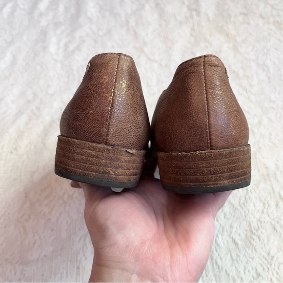 OTBT Coyote hickory leather d’orsay shoe - Picture 4 of 8